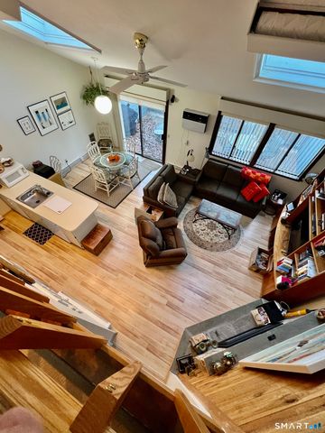 207 Ledge Drive, Torrington, CT 06790