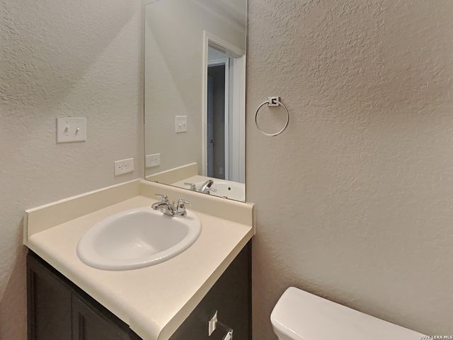 5706 ESPADA CLF, San Antonio, TX 78222