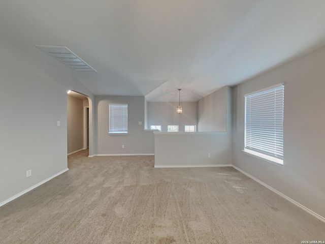5706 ESPADA CLF, San Antonio, TX 78222