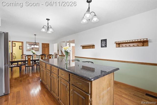 11509 Nora Drive, Fenton, MI 48430