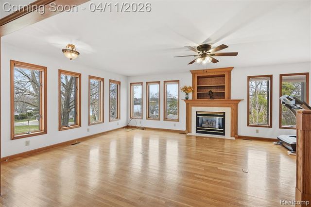 11509 Nora Drive, Fenton, MI 48430