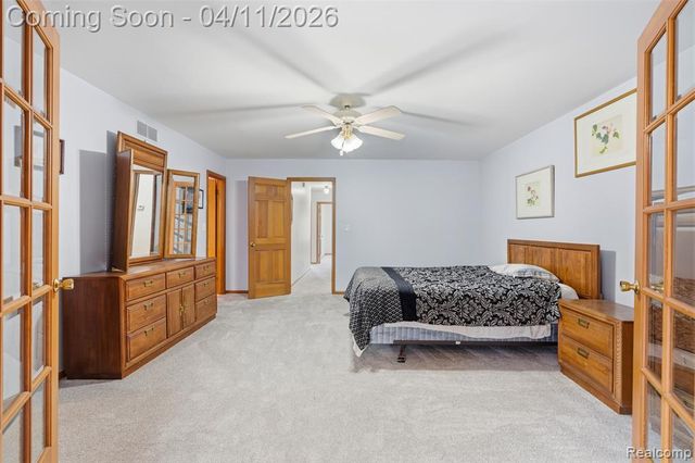 11509 Nora Drive, Fenton, MI 48430