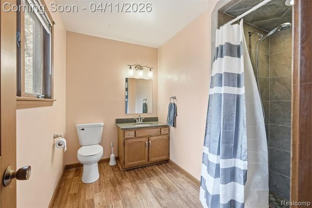 11509 Nora Drive, Fenton, MI 48430