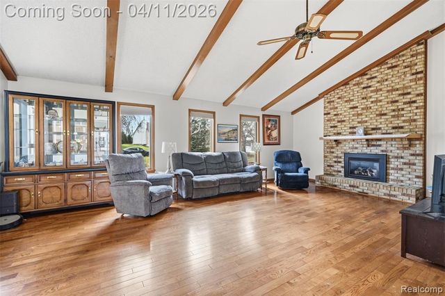11509 Nora Drive, Fenton, MI 48430