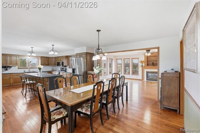 11509 Nora Drive, Fenton, MI 48430