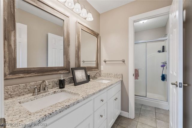 3637 Marshall Circle, Van Buren, AR 72956