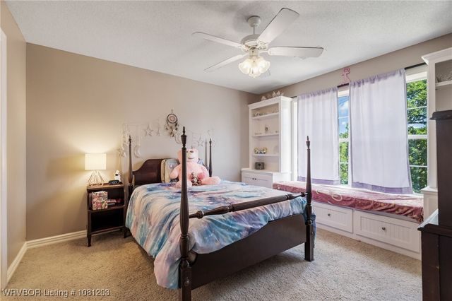 3637 Marshall Circle, Van Buren, AR 72956