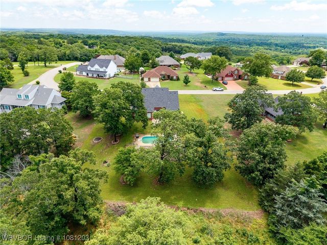 3637 Marshall Circle, Van Buren, AR 72956