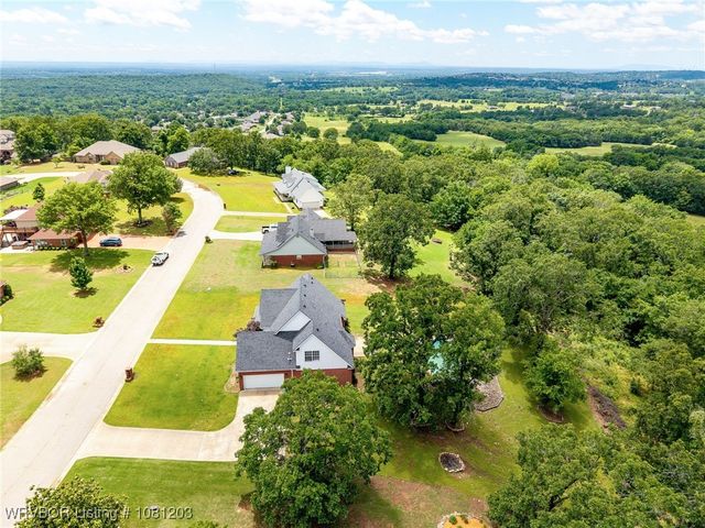 3637 Marshall Circle, Van Buren, AR 72956