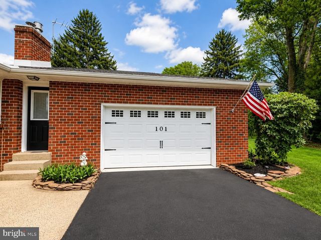 101 PARK DR, Doylestown, PA 18901