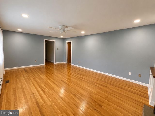 101 PARK DR, Doylestown, PA 18901
