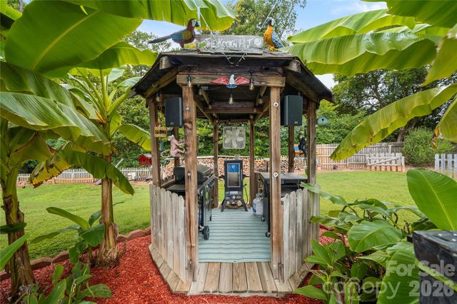 367 Main Street, Mcadenville, NC 28101