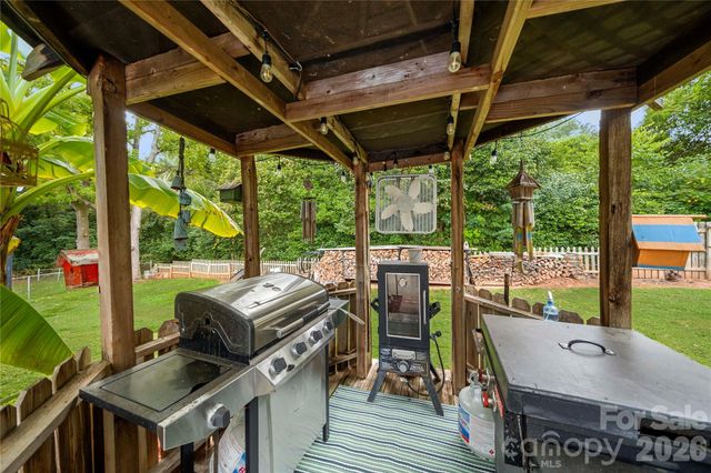 367 Main Street, Mcadenville, NC 28101