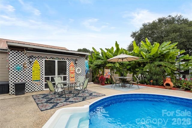 367 Main Street, Mcadenville, NC 28101