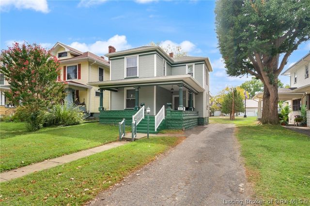 814 E Court Avenue, Jeffersonville, IN 47130