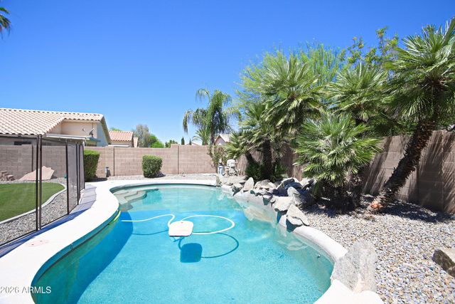 1132 W BLUEBIRD Drive, Chandler, AZ 85286
