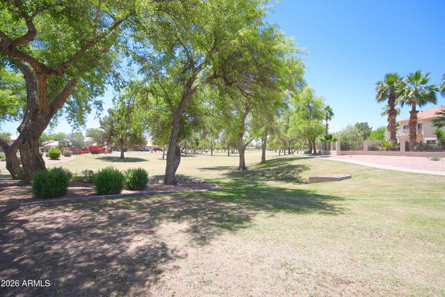 1132 W BLUEBIRD Drive, Chandler, AZ 85286