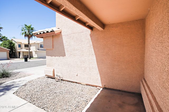 1132 W BLUEBIRD Drive, Chandler, AZ 85286