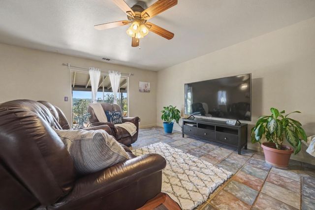 7151 Conner Dr, Valley Springs, CA 95252