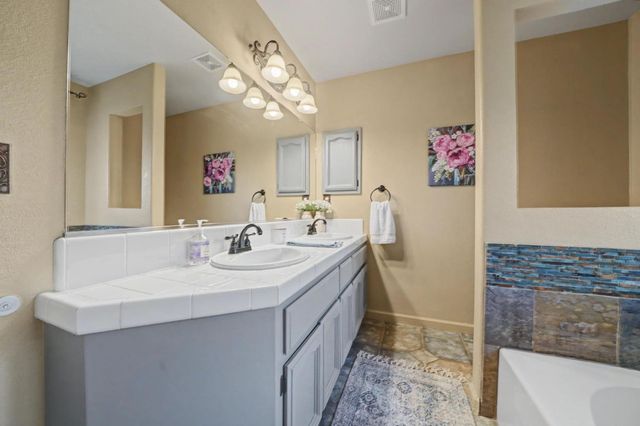 7151 Conner Dr, Valley Springs, CA 95252