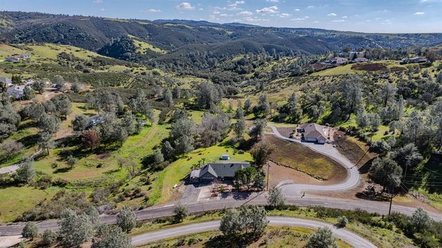 7151 Conner Dr, Valley Springs, CA 95252