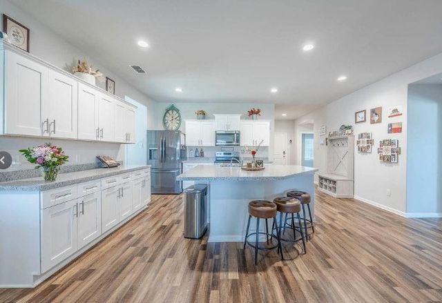 421 Atmore Street, Azle, TX 76020