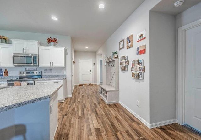 421 Atmore Street, Azle, TX 76020