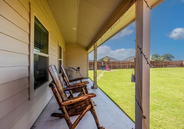 421 Atmore Street, Azle, TX 76020