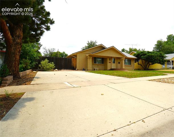 1635 Holmes Drive, Colorado Springs, CO 80909