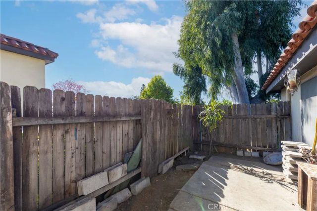 820 Junipero, Duarte, CA 91010