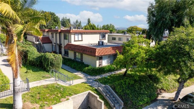 820 Junipero, Duarte, CA 91010
