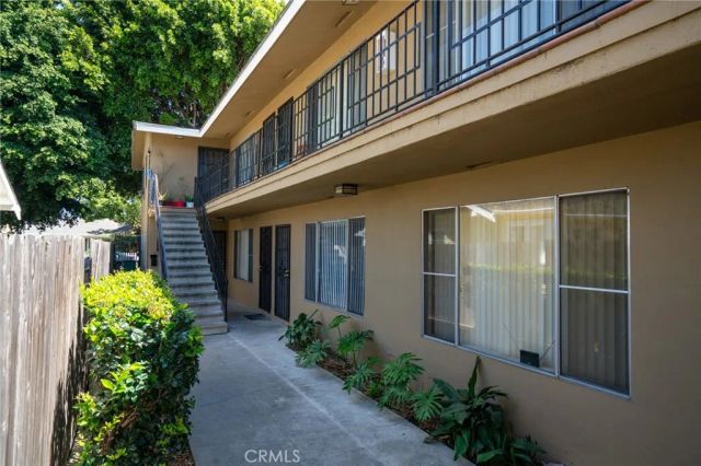 1137 Junipero Avenue, Long Beach, CA 90804