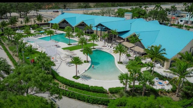 12910 Briarlake Circle 203, Palm Beach Gardens, FL 33418