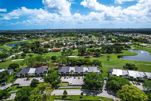 12910 Briarlake Circle 203, Palm Beach Gardens, FL 33418