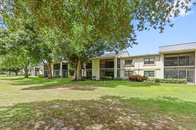 12910 Briarlake Circle 203, Palm Beach Gardens, FL 33418