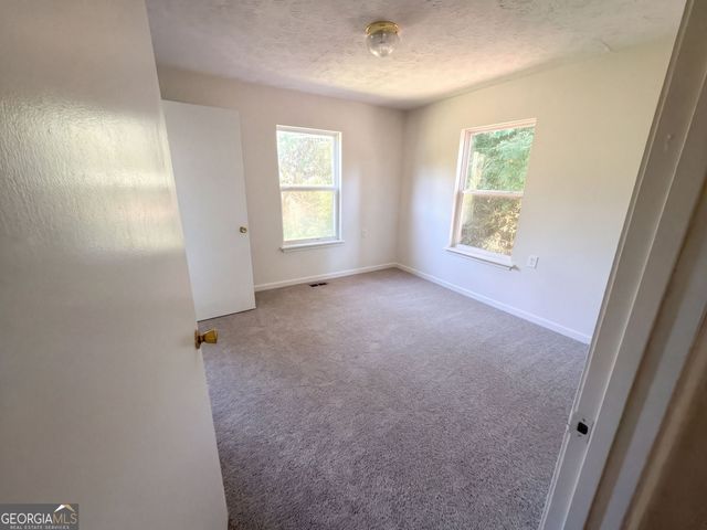 1668 Oak Knoll Circle SE, Atlanta, GA 30315