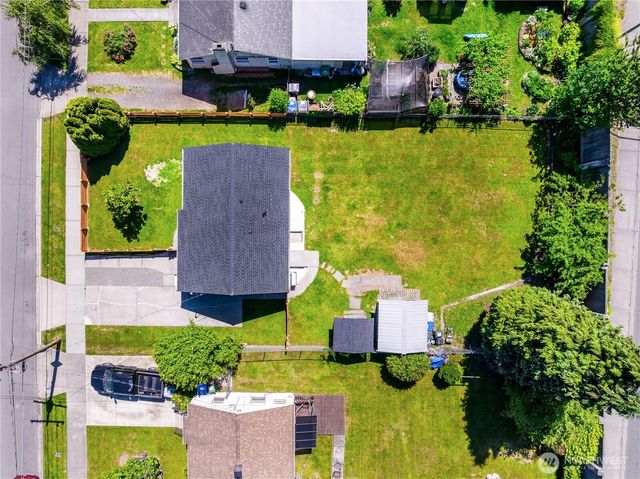 3533 SE 6th Street, Renton, WA 98058