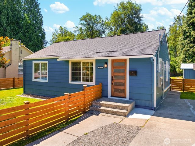 3533 SE 6th Street, Renton, WA 98058