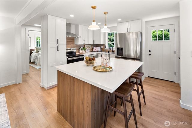 3533 SE 6th Street, Renton, WA 98058