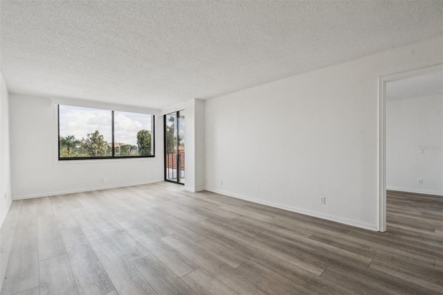 6219 PALMA DEL MAR BOULEVARD S 301, St Petersburg, FL 33715