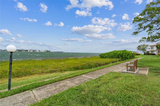 6219 PALMA DEL MAR BOULEVARD S 301, St Petersburg, FL 33715