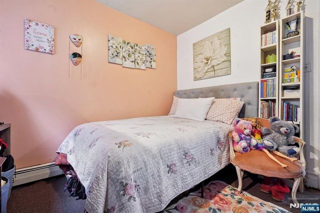 75 Coolidge Street, Irvington, NJ 07111