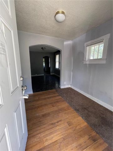 1909 Kansas Avenue, Kansas City, MO 64127