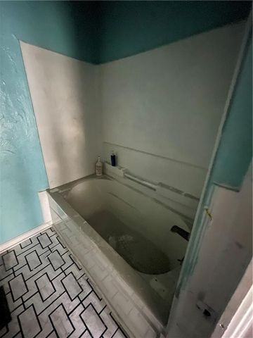 1909 Kansas Avenue, Kansas City, MO 64127