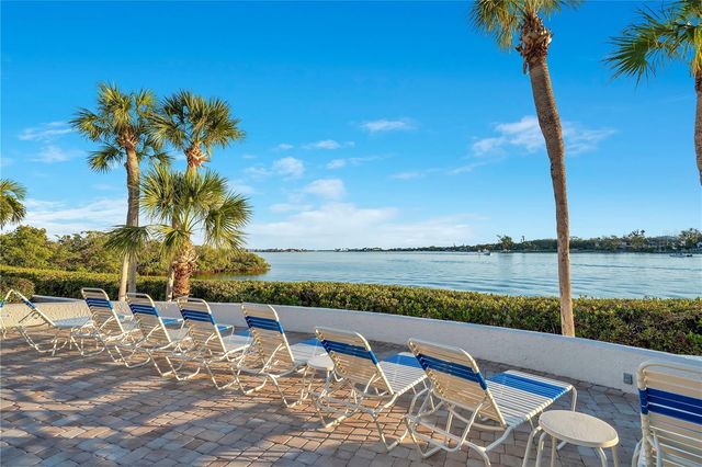 1646 STICKNEY POINT ROAD 1646-101, Sarasota, FL 34231