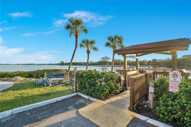 1646 STICKNEY POINT ROAD 1646-101, Sarasota, FL 34231