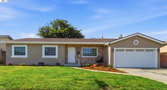 8023 Holanda Ln, Dublin, CA 94568