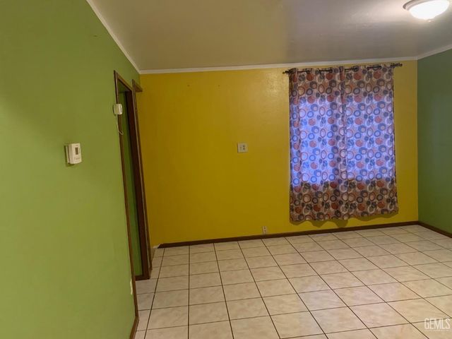 8309 Paradise Road, Lamont, CA 93241