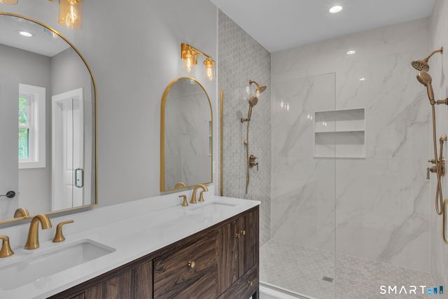 152 Stanavage Road, Colchester, CT 06415