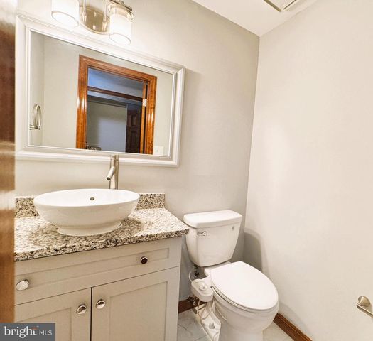 160 THOREAU DRIVE, Plainsboro, NJ 08536